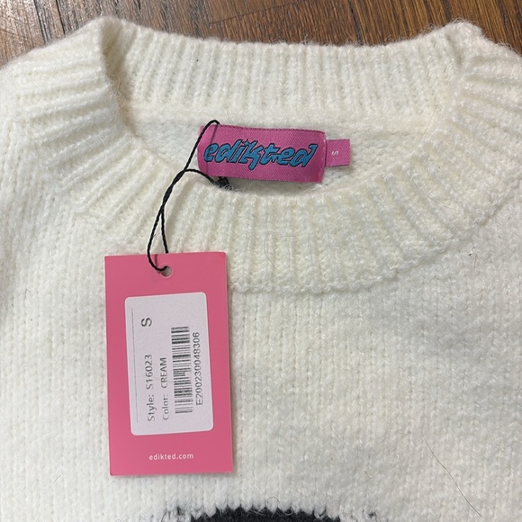 Magic 8 Oversized Chunky Knit Sweater - Picture 4 of 11